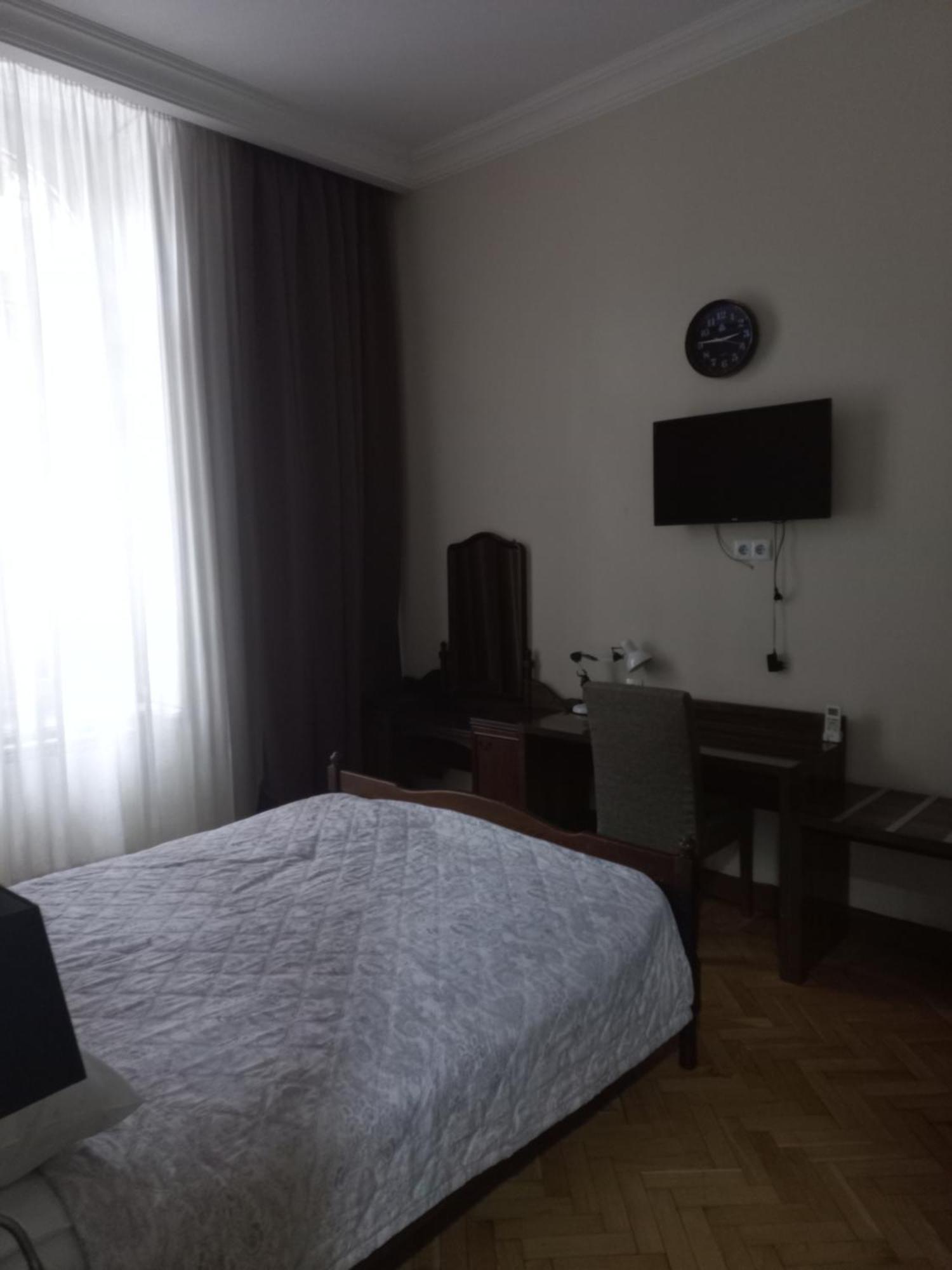 Apartment On Vera ティビリシ エクステリア 写真